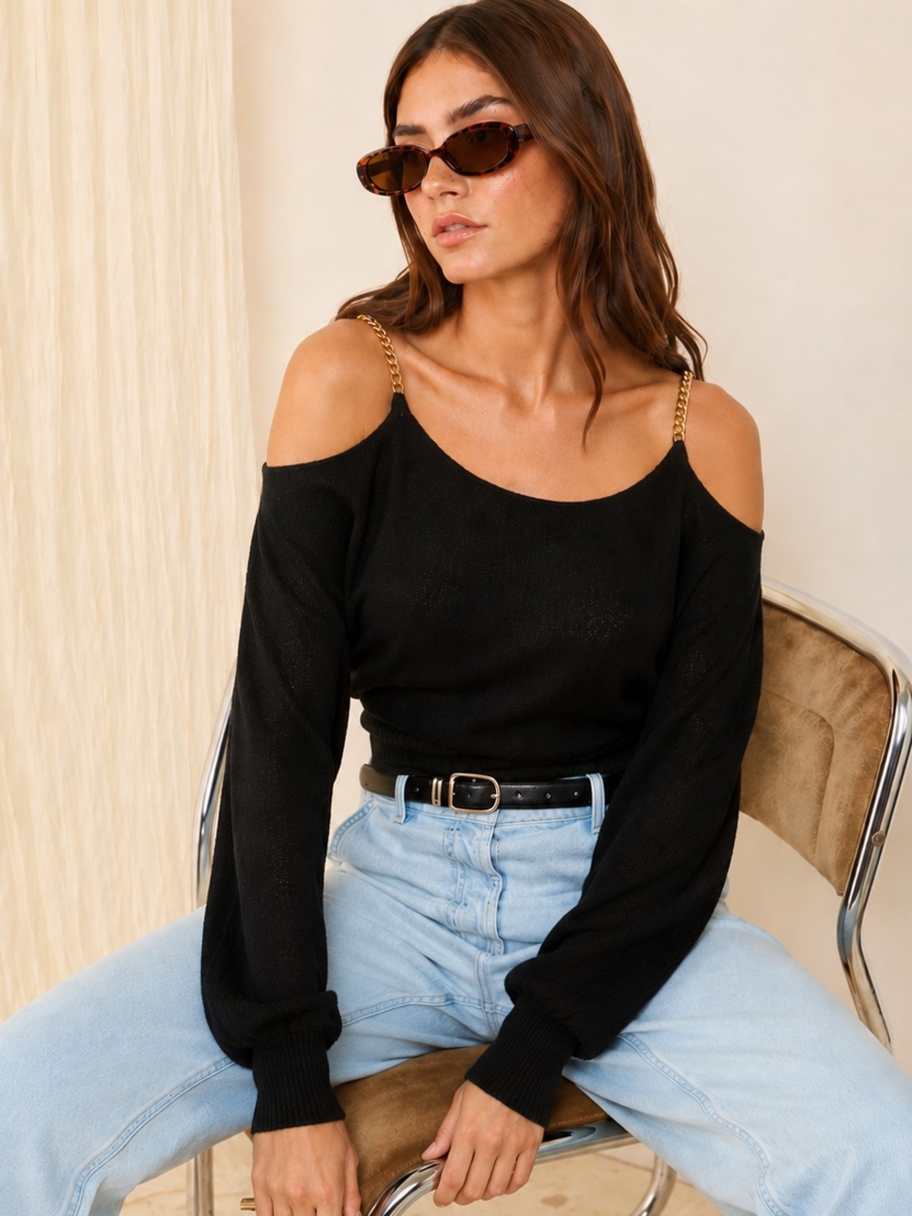 Express Black Cold Shoulder Metallic Knit Top XS Gold Chain Y2K Minimalist Party